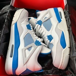 Retro Military Blue Jordan 4’s (2012)